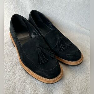Dr. Martens Favilla II Black Suede Tassel Loafers Women’s Size 9 EUC